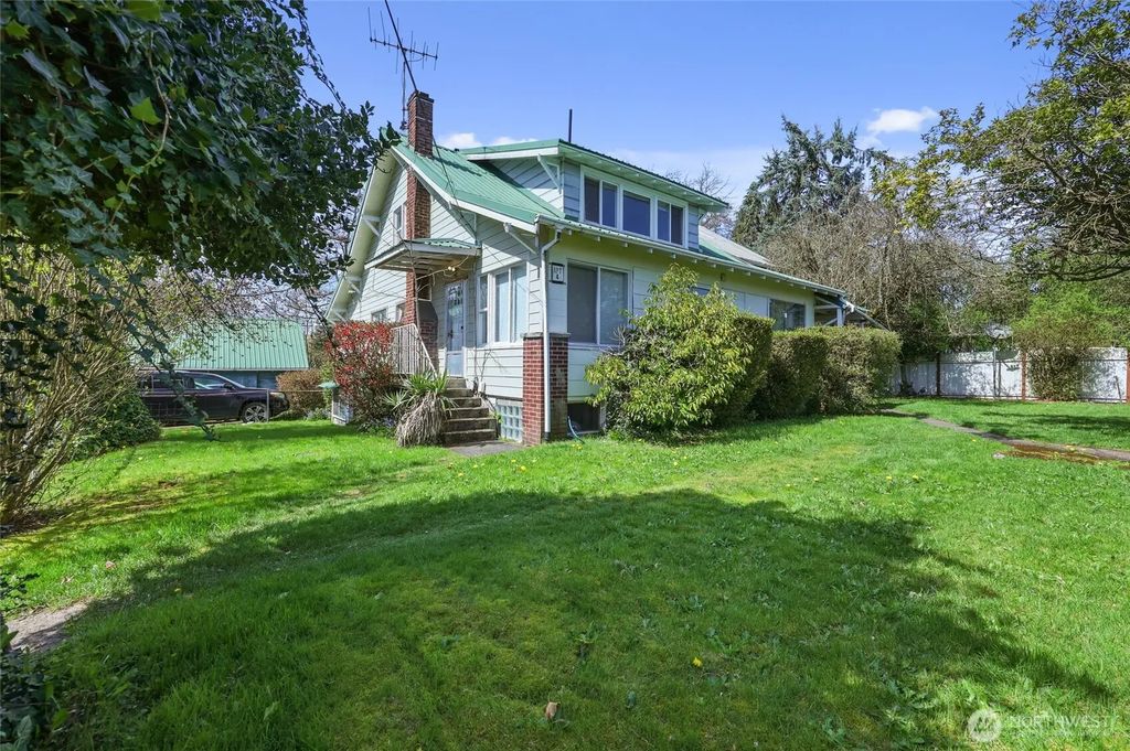 9906 Croft Street S, Tacoma