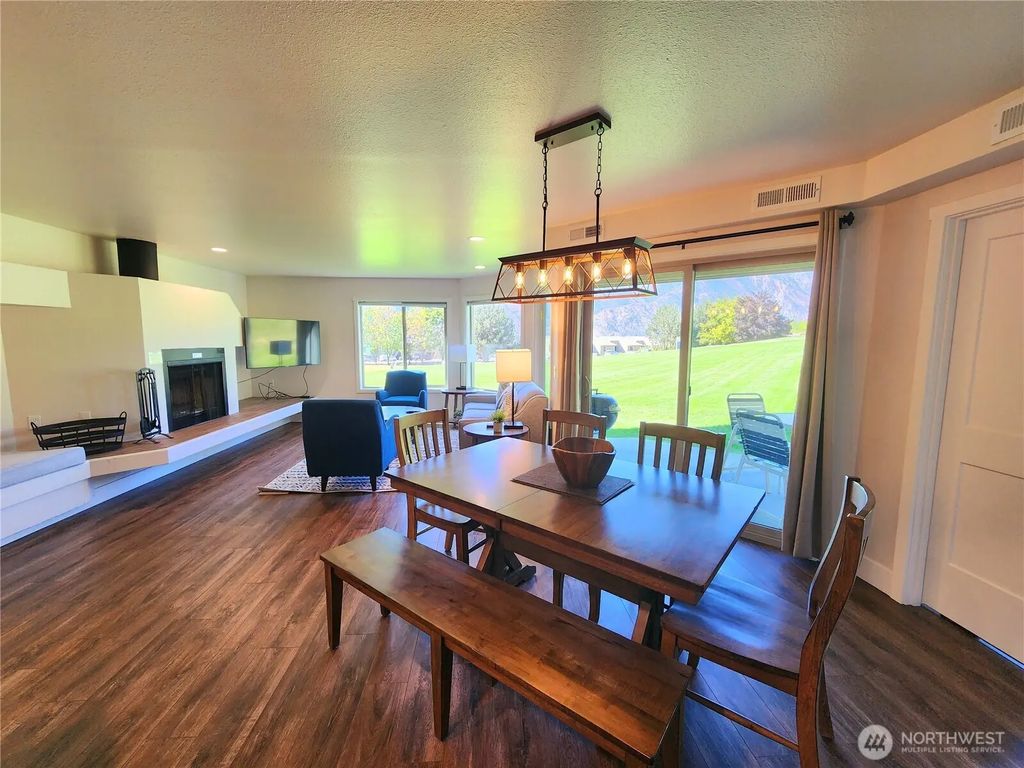 1 Lodge 604-a, Manson