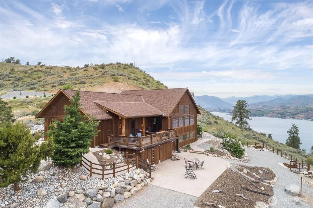 240 Little Butte Ranch Road, Chelan