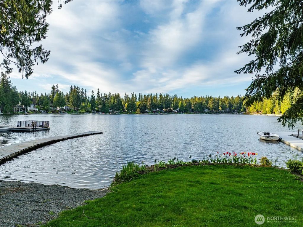 2712 222nd Avenue Se, Sammamish