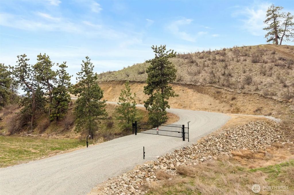 331 Rancho Perri Lane, Manson