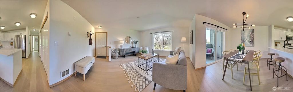 1957 23rd Place Ne 203, Issaquah