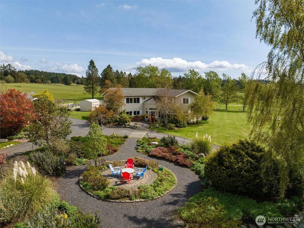 318 Trumpeter Way, Friday Harbor