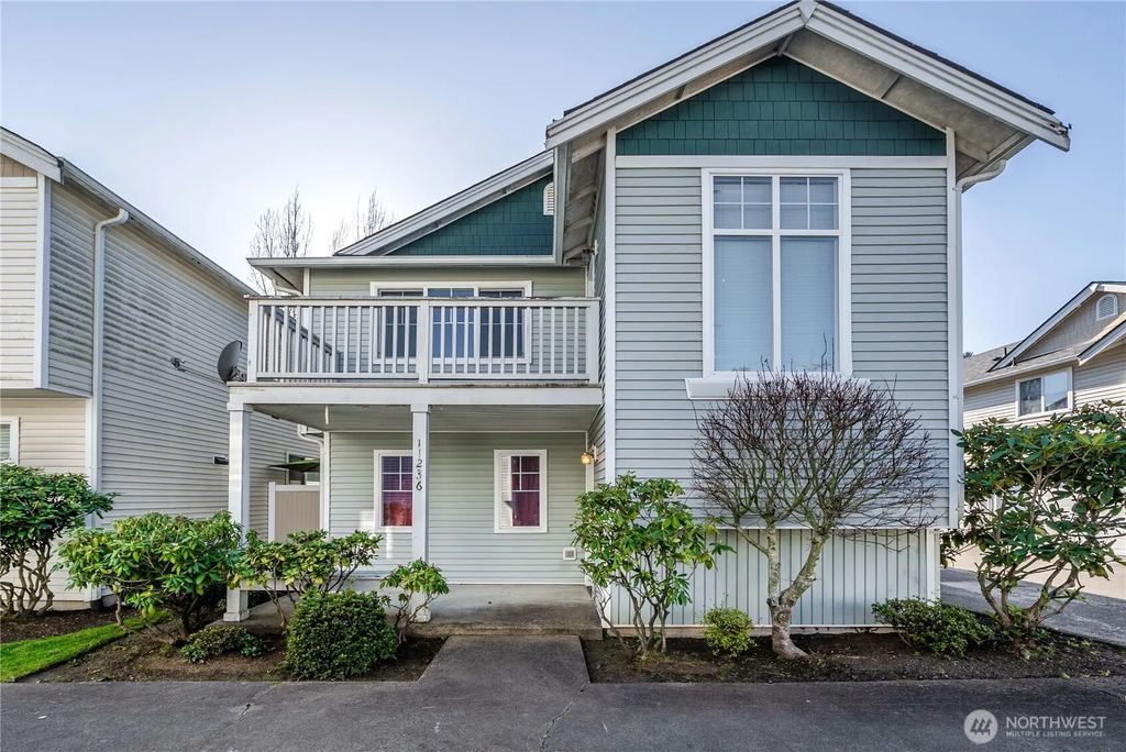 11236 3rd Avenue E, Tacoma