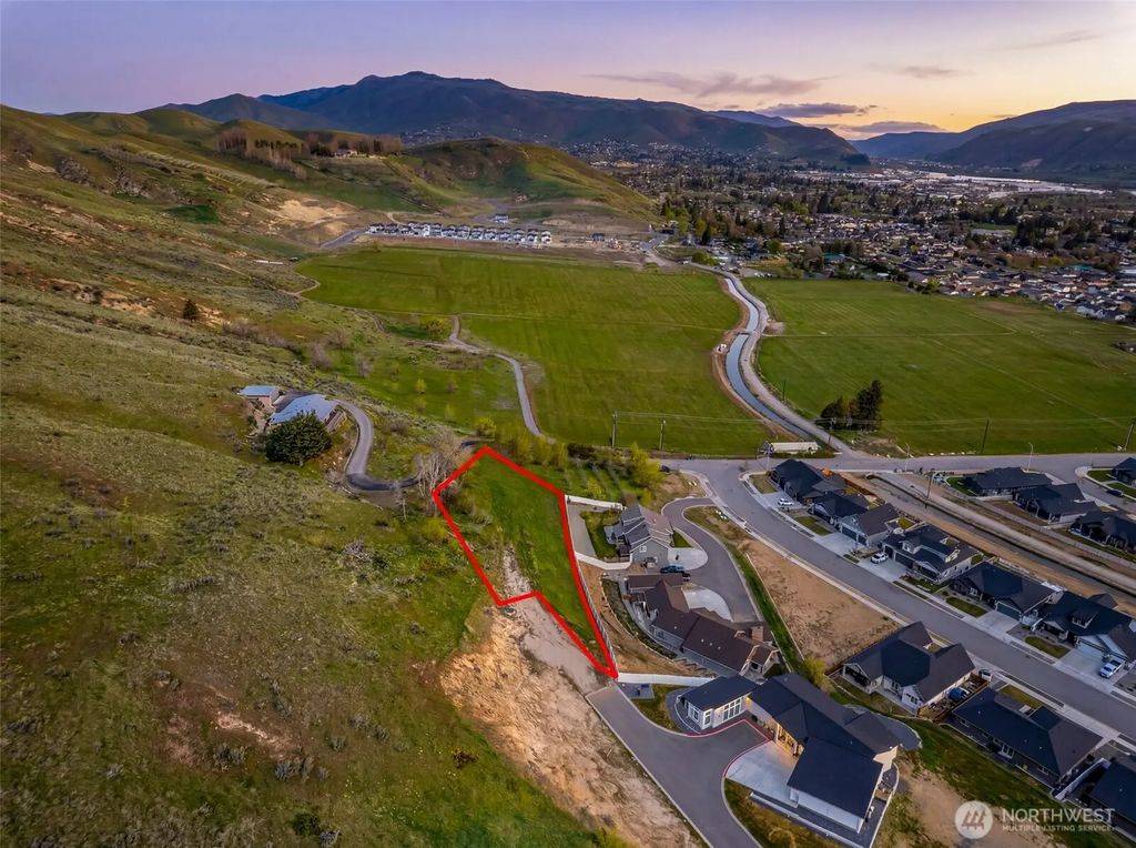 935 Silas Lane, Wenatchee
