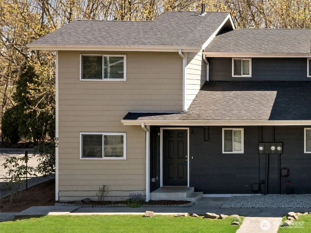 92 Quinn Avenue A, Marysville