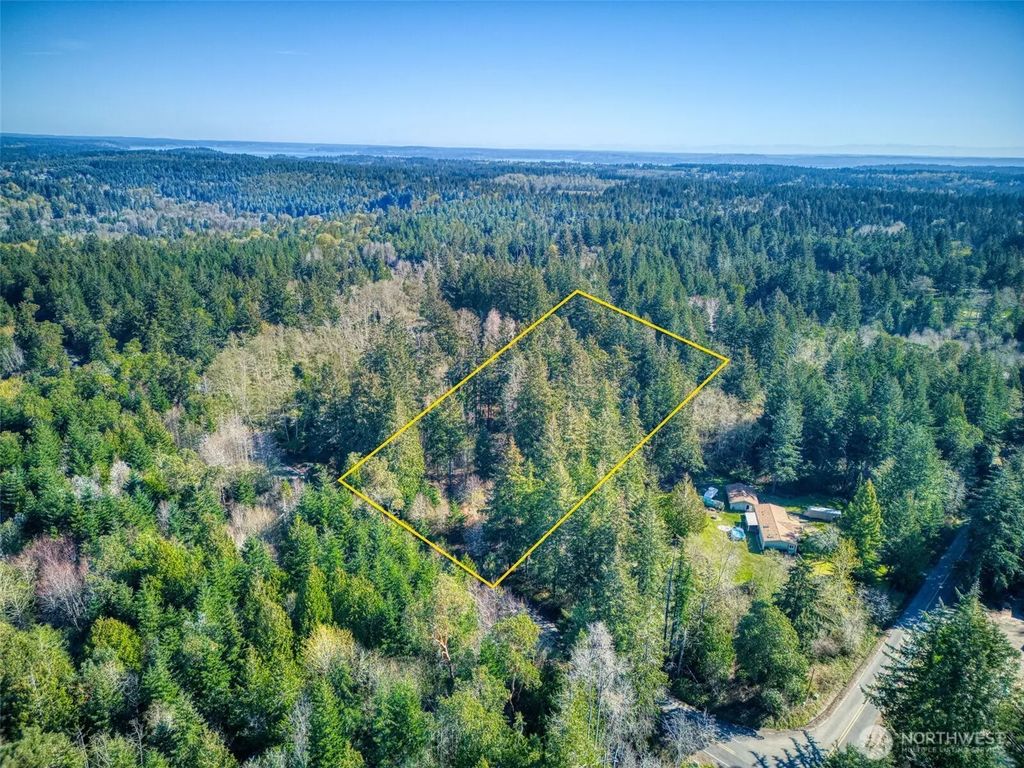Whiteman Road Sw, Lakebay