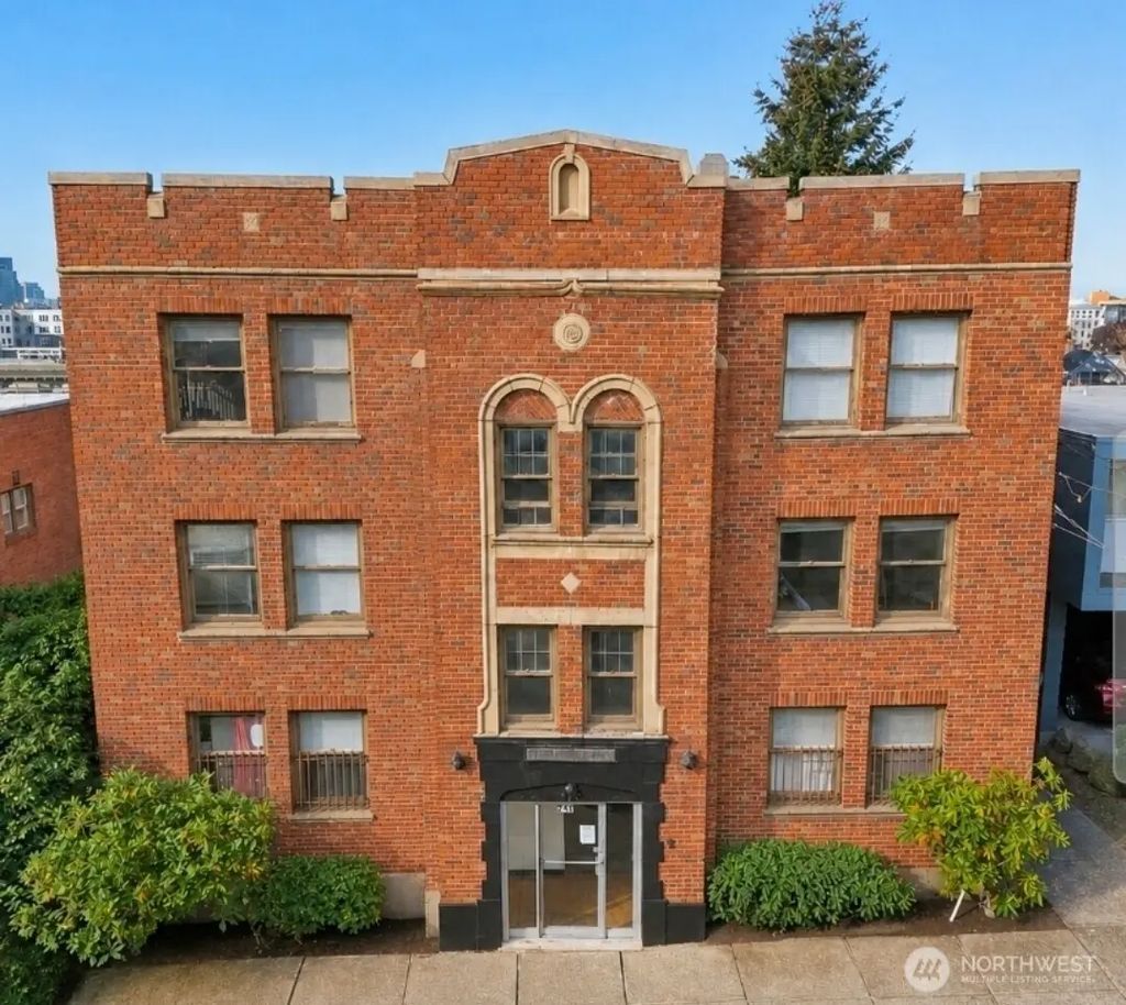 315 12th Avenue E, Seattle