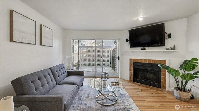 4106 Factoria Boulevard Se C111, Bellevue