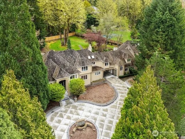 6158 162nd Place Se, Bellevue