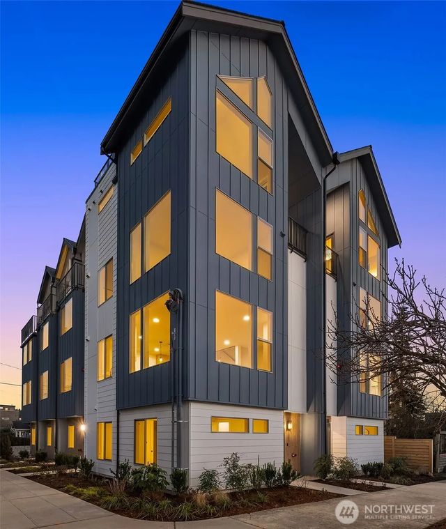 5718 14th Avenue Nw, Seattle
