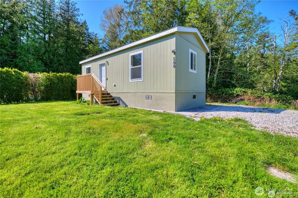 500 Moose Trail, Point Roberts