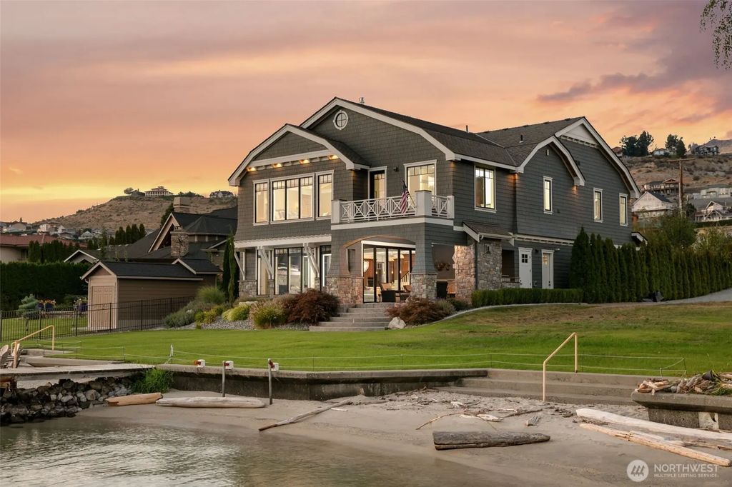 58 Key Bay Lane, Chelan