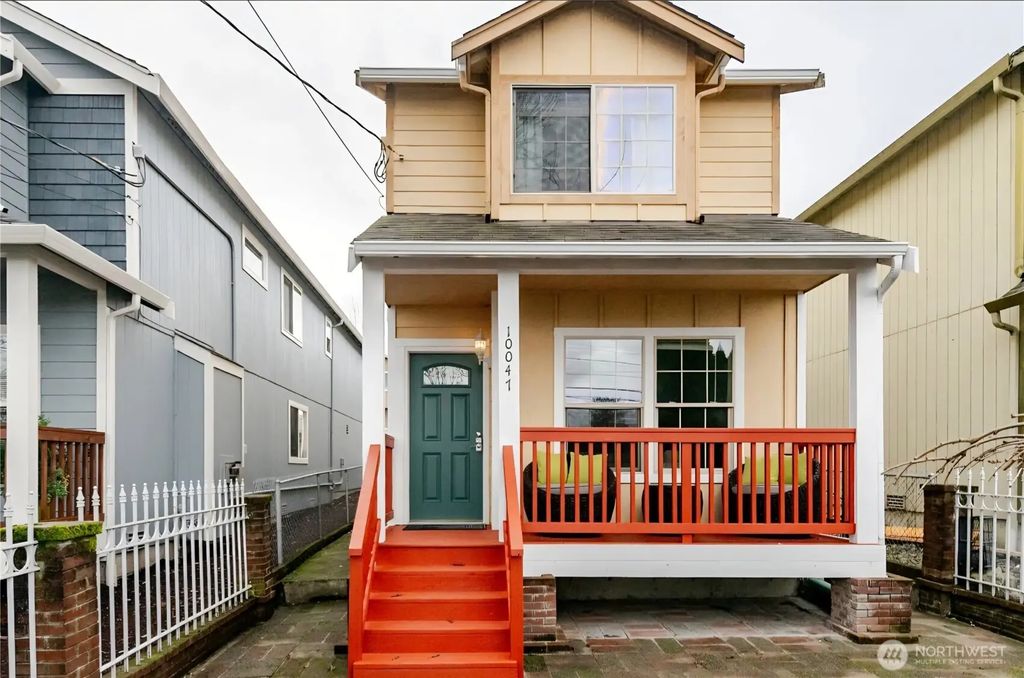 10047 17th Avenue Sw, Seattle