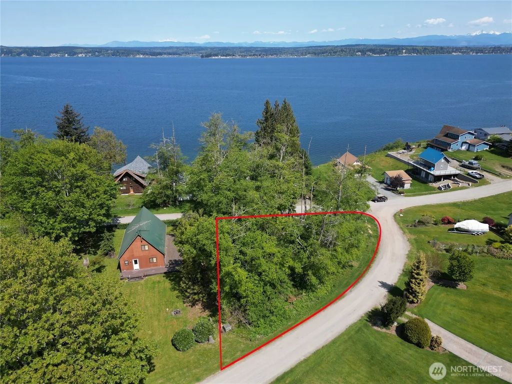 54 A Saratoga Drive, Hat Island