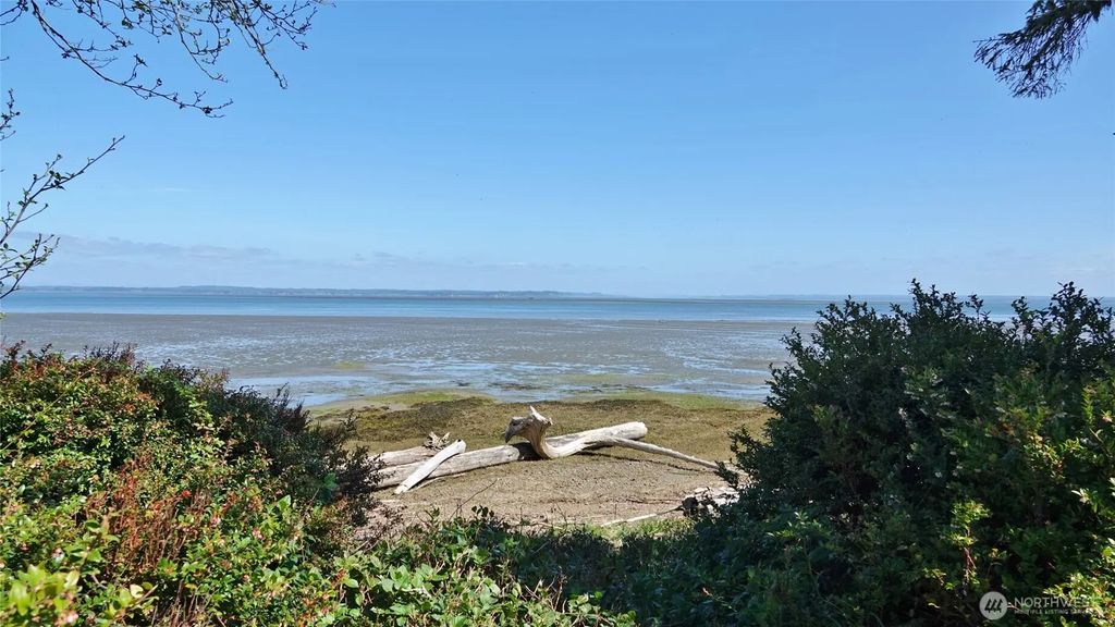 574 Chinook Avenue Se, Ocean Shores
