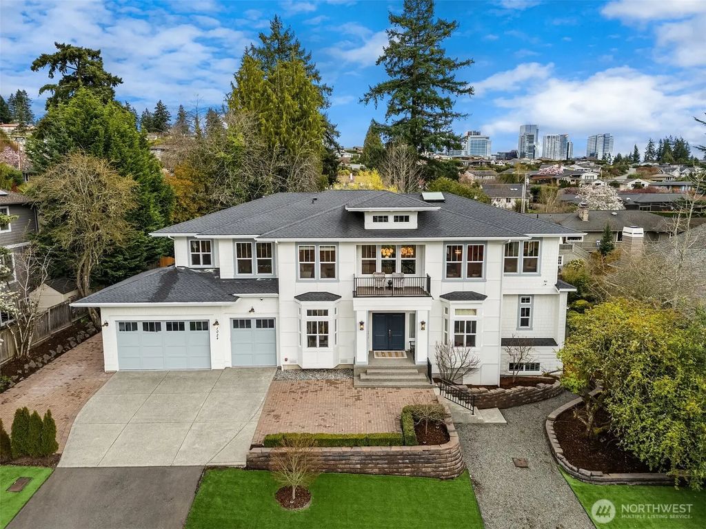 1024 91st Avenue Ne, Bellevue