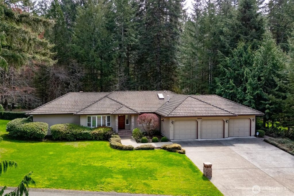 5608 Ridge High Court Sw, Olympia