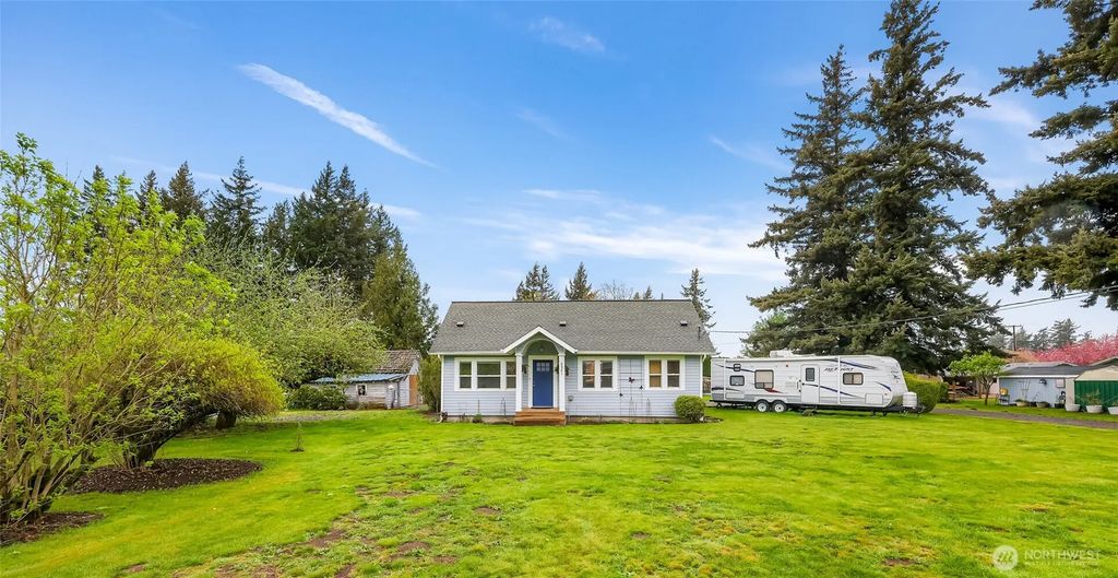 6981 Hannegan Road, Lynden