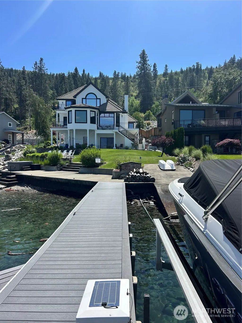 3300 S Lakeshore Rd, Chelan