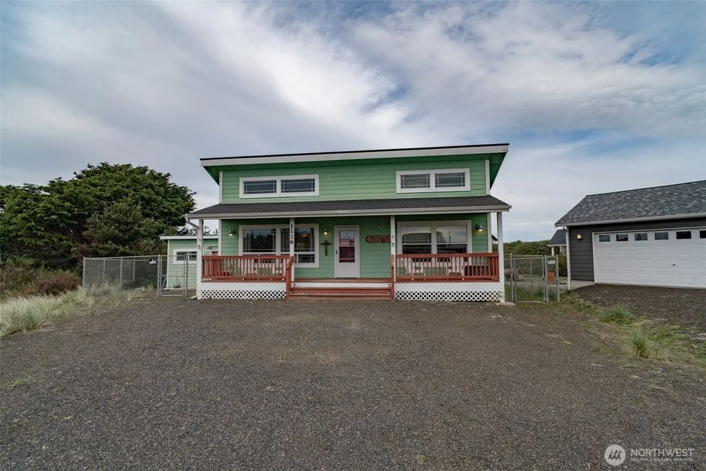 1116 Glendover Court Sw, Ocean Shores
