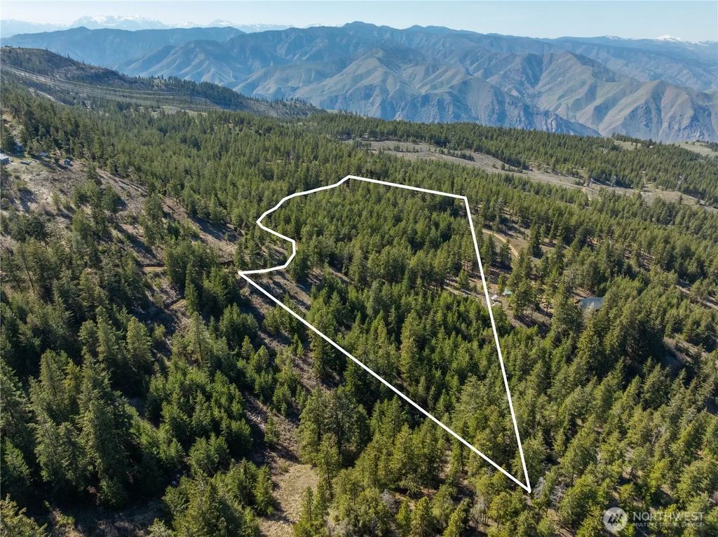 109 Fir Road, East Wenatchee