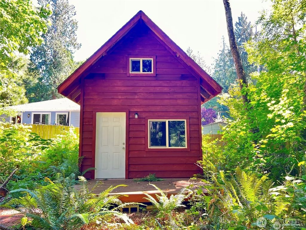 158 Tyee Drive, Point Roberts