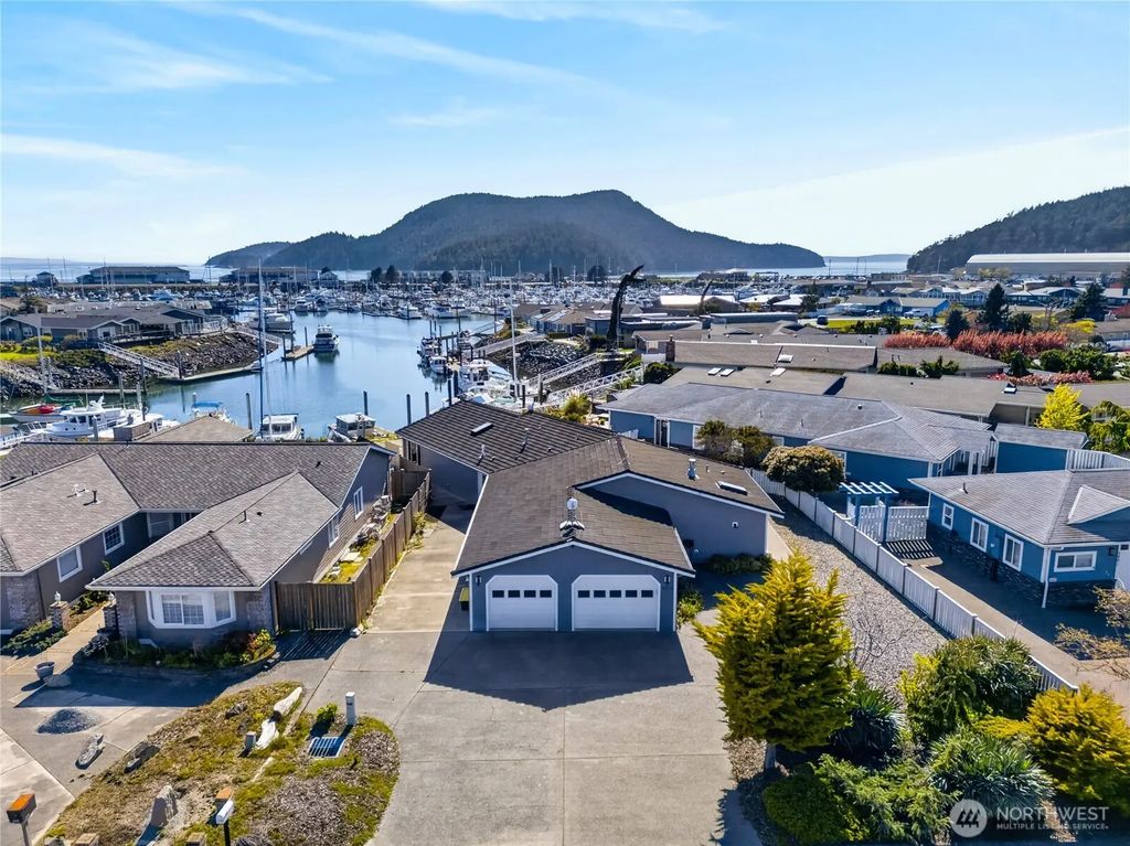 5309 Doon Way, Anacortes