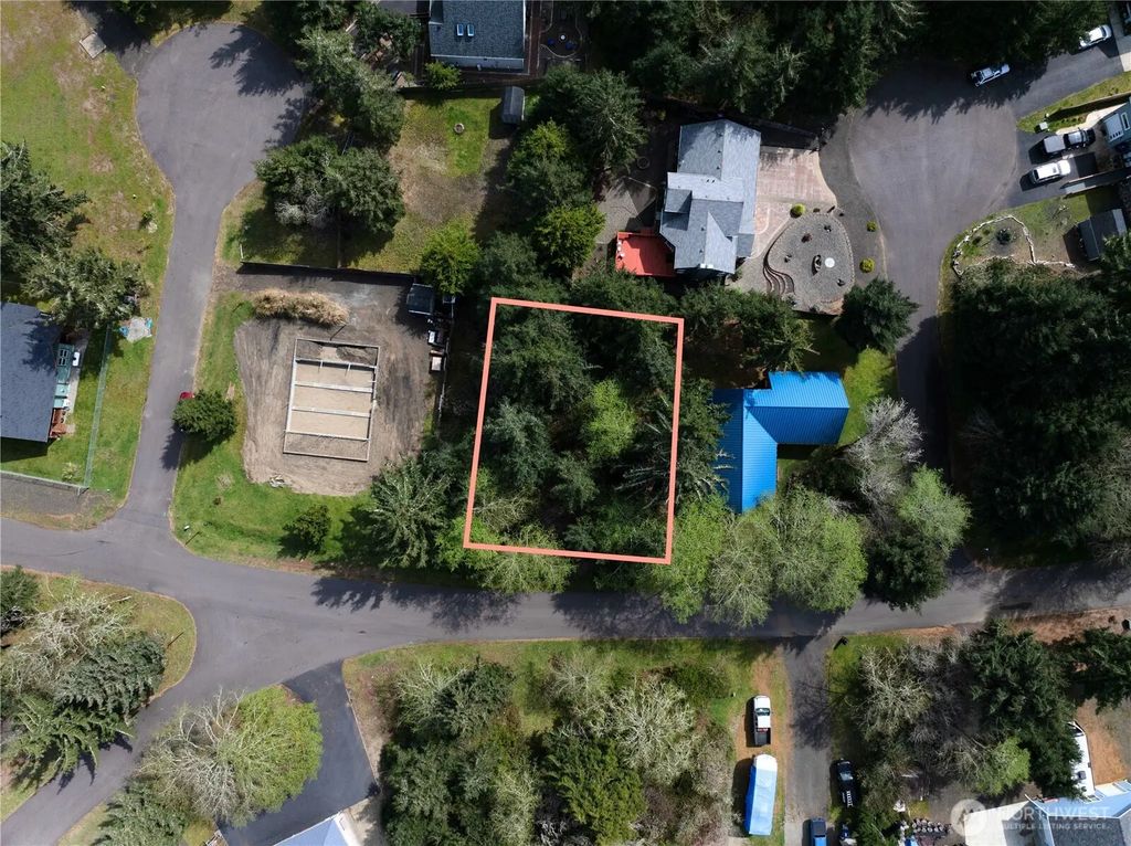 336 Lake Bay Loop Se, Ocean Shores
