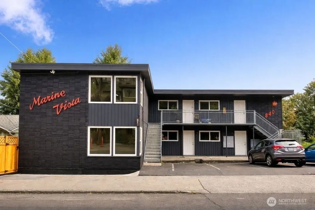 840 W Nickerson Street, Seattle