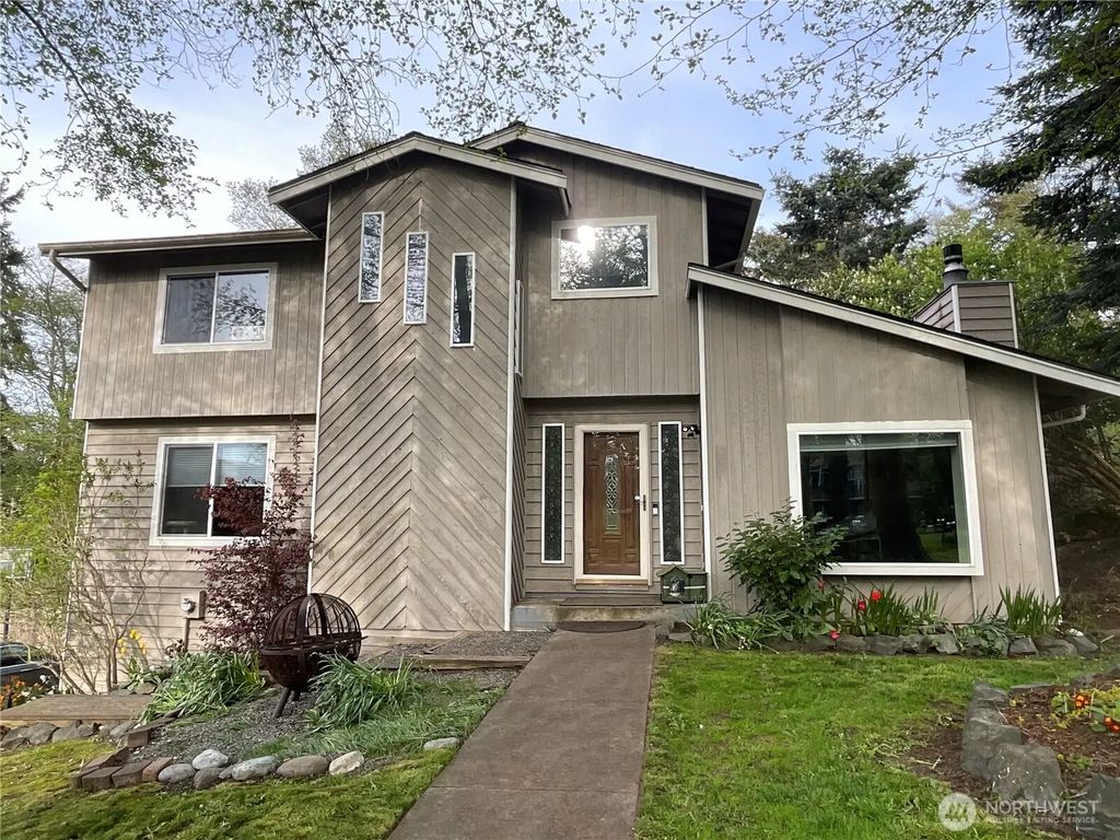 2260 Darvic Place, Oak Harbor