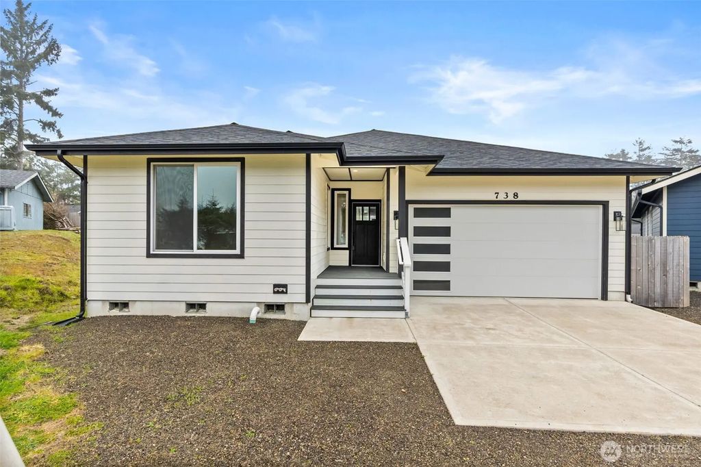 738 Gadwall Court Se, Ocean Shores
