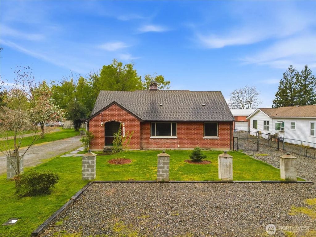 7316 166th Avenue E, Sumner