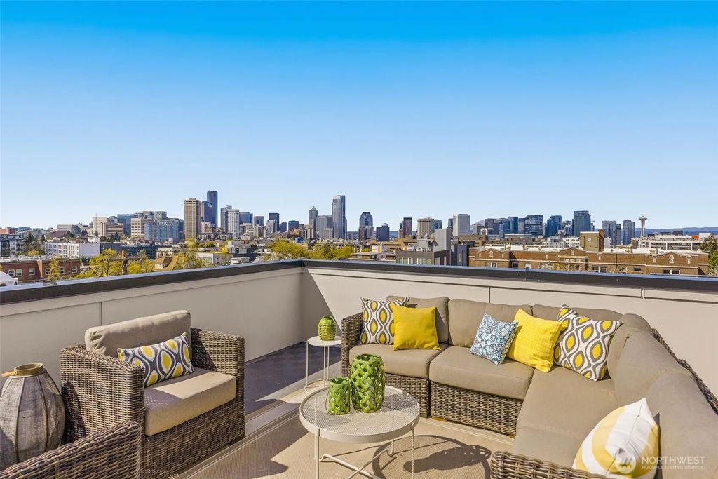 1319 E Denny Way, Seattle