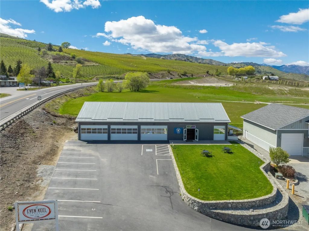 90 Lees Place, Chelan