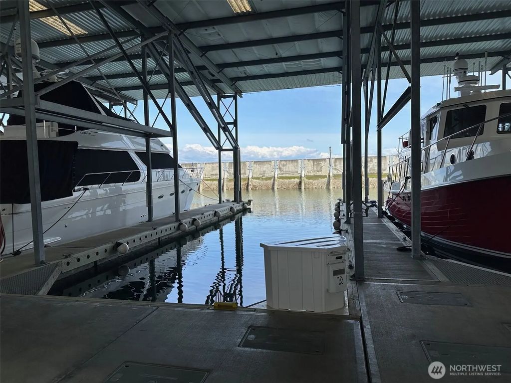 3101 V Place 20, Anacortes