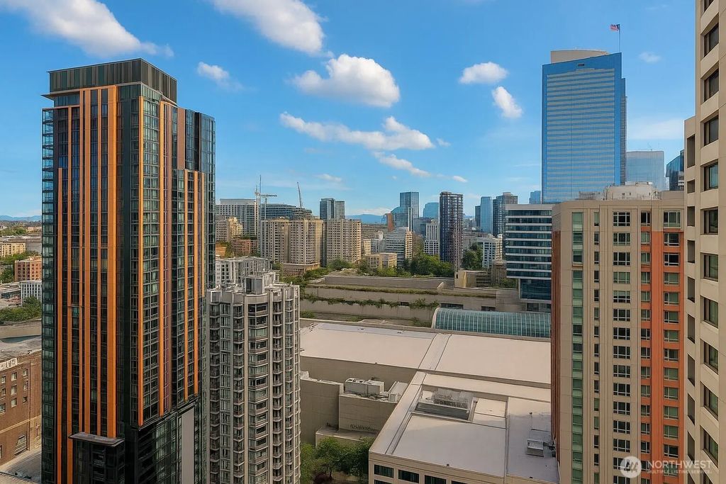 737 Olive Way 2908, Seattle