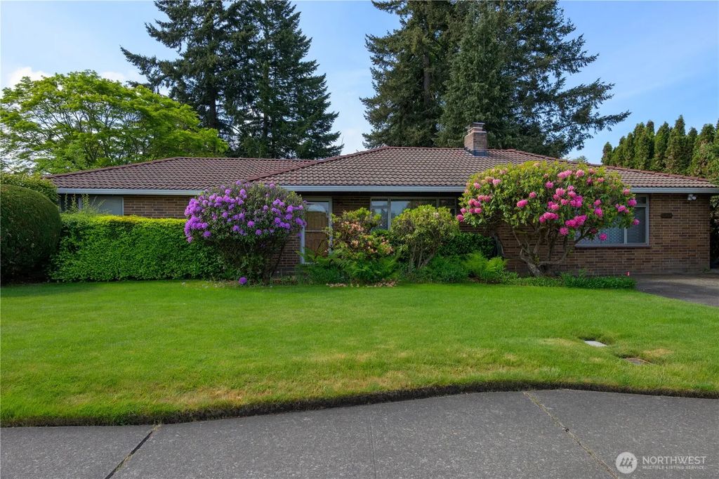 5304 108th Street Sw, Lakewood