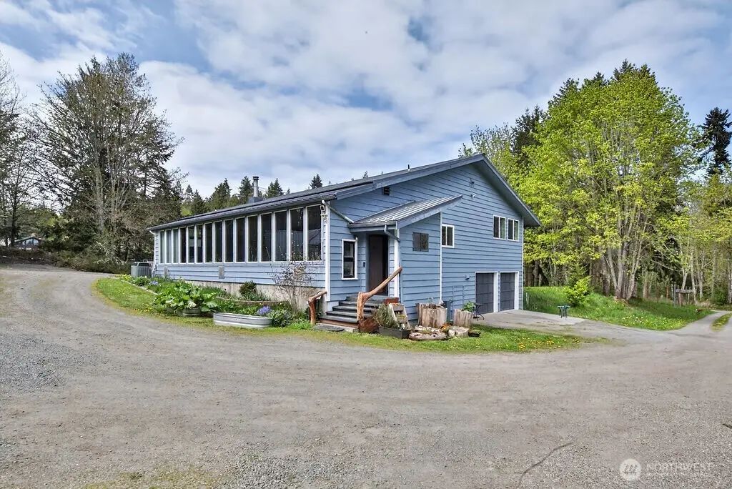91 W Goforth Road, Sequim