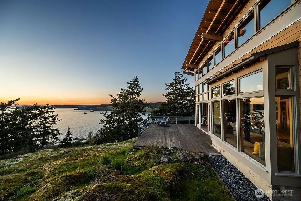 89 Flint Road, Lopez Island