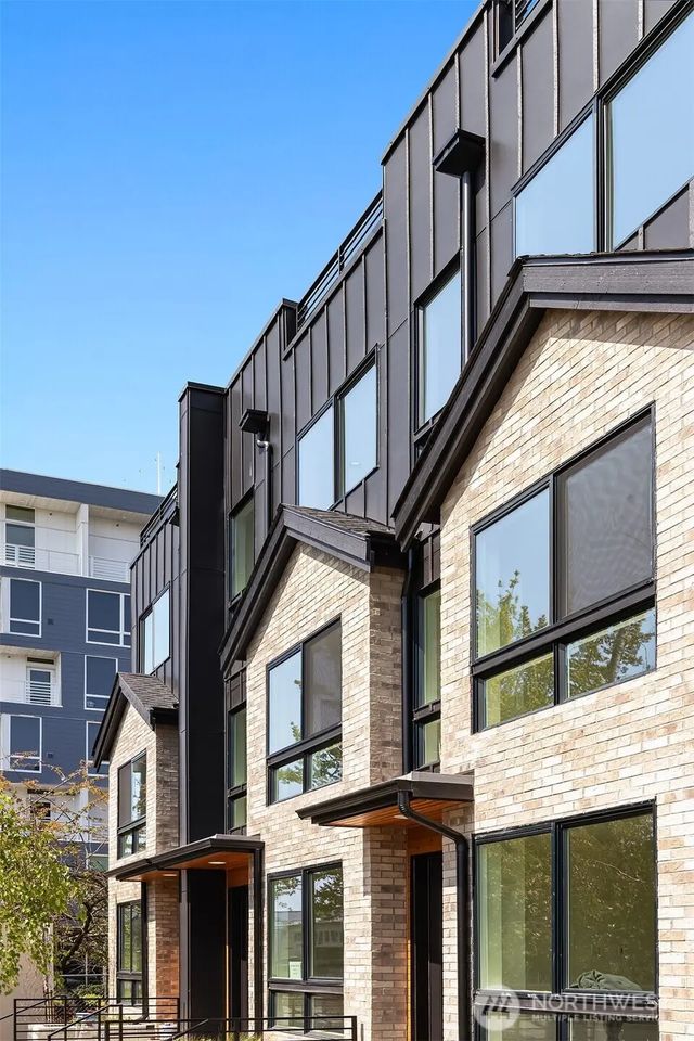 942 Nw 54th Street, Seattle