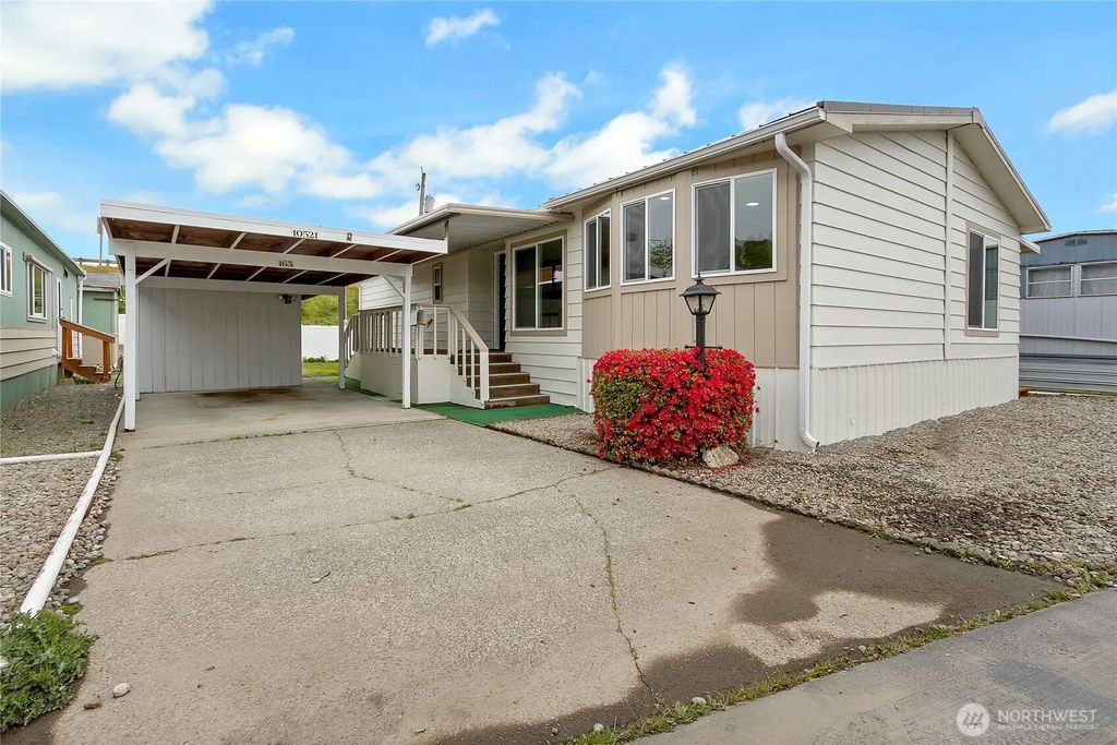 10521 60th Street Ct E 163, Puyallup
