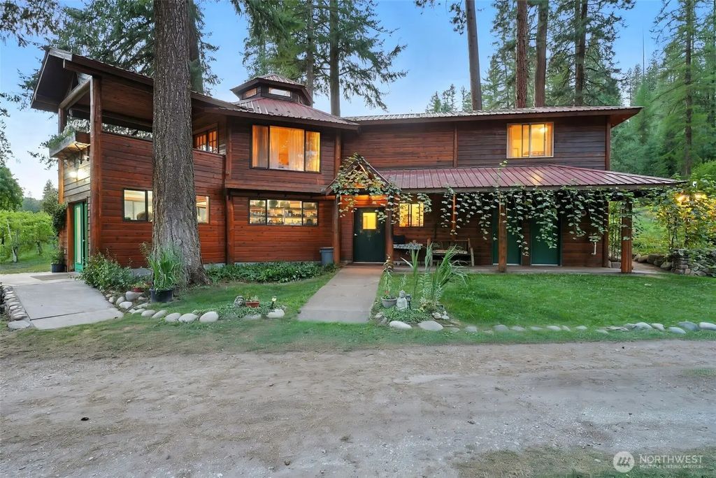 3725 Vineyard Way, Kettle Falls