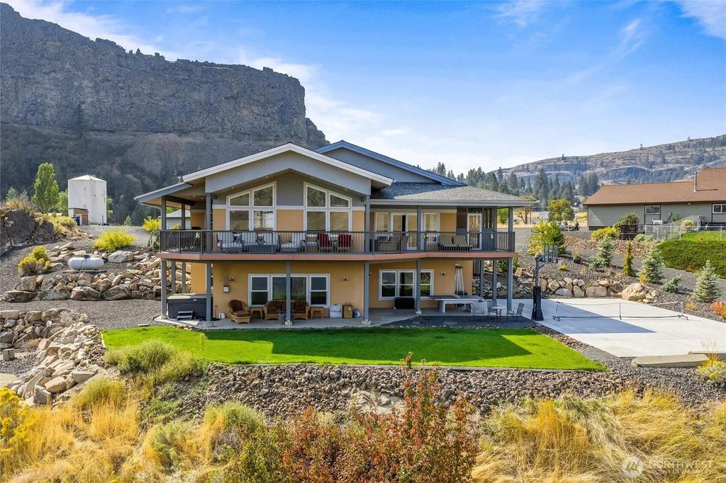 25725 Lincoln Hill Pl E, Creston