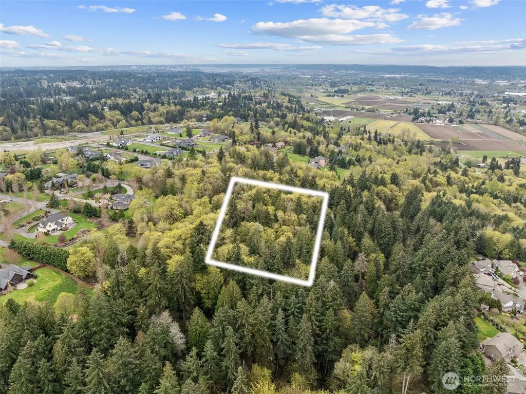 66th Avenue E, Puyallup