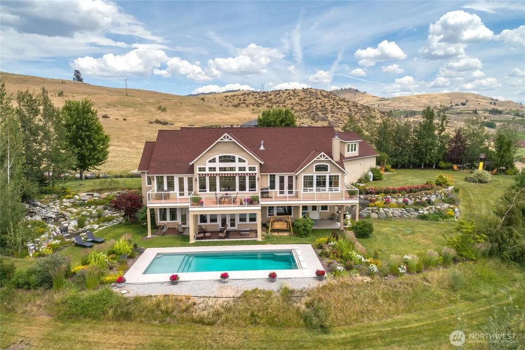 357 Lakayuse Road, Manson