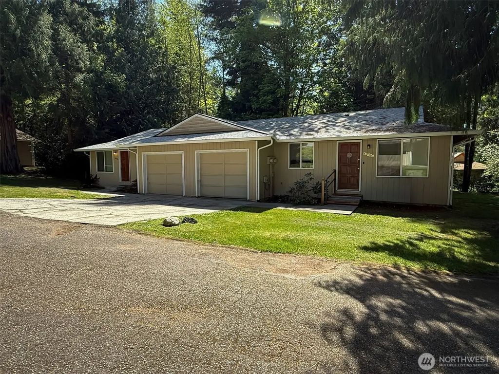 4416 Ridgewood Court Nw A & B, Olympia