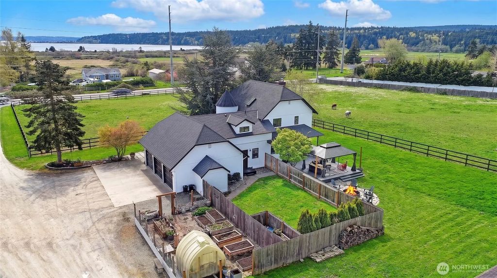 755 E North Camano Drive, Camano Island