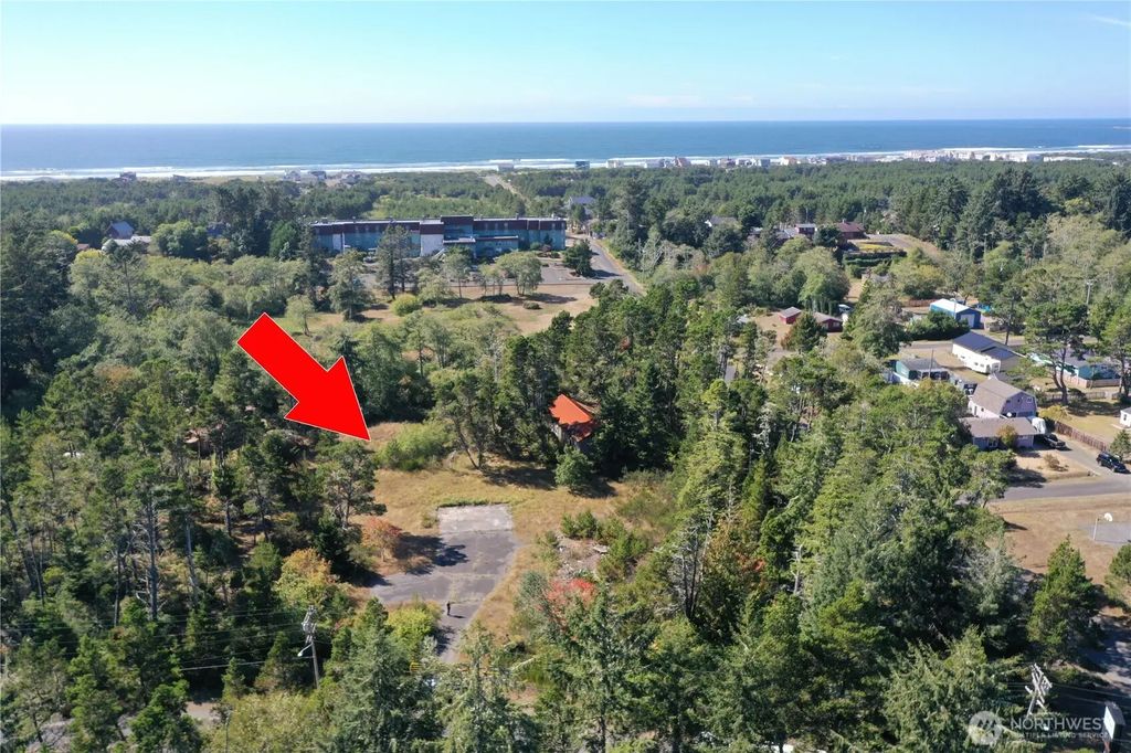 715 S Forrest Street, Westport