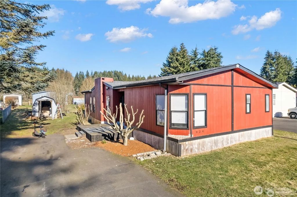 924 Lincoln Avenue E 56, Tenino